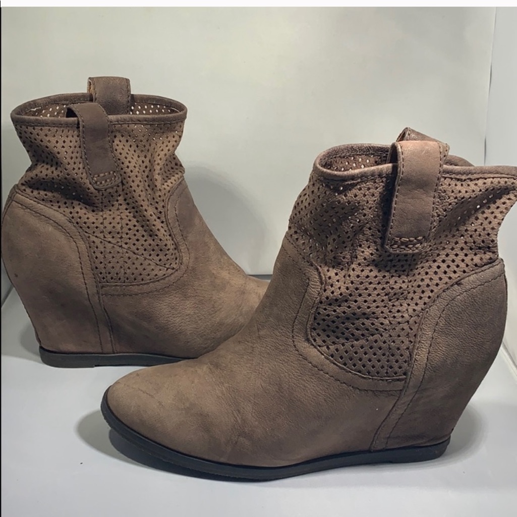 Lucky Brand Leather Booties